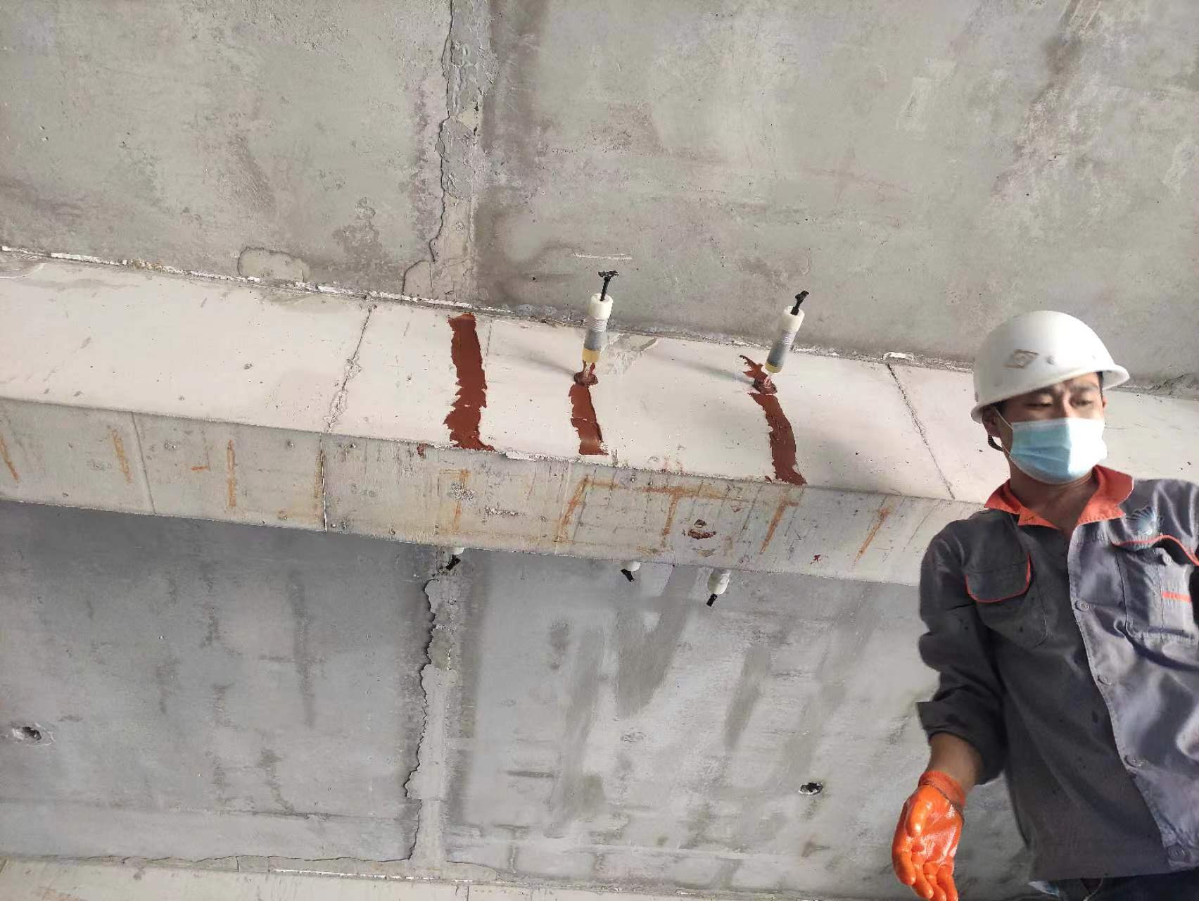 乌兰察布房屋结构加固中裂缝怎么修复